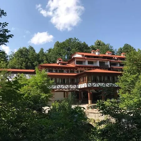 Bozhentsi 4*